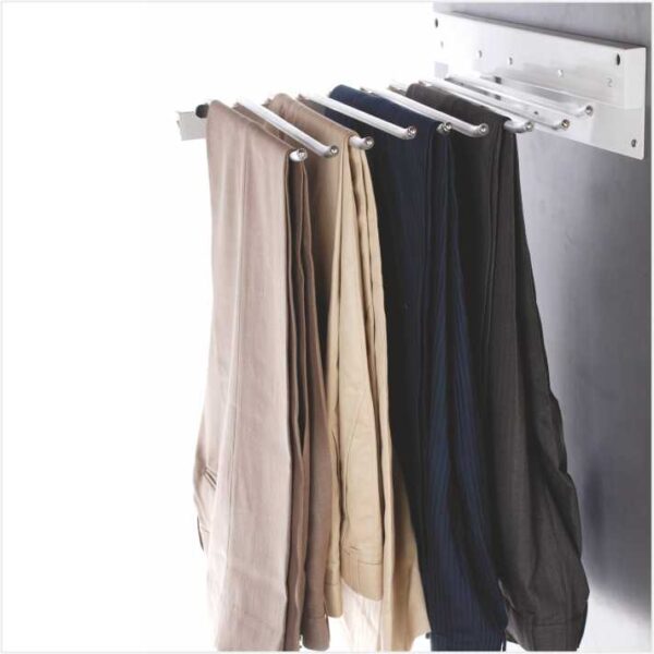 Trouser & Saree Pull Out