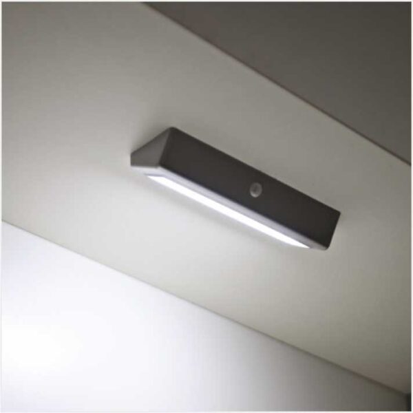 Sleek LED Light with Sensor & USB charging cable, Silver - 200x55x30 mm